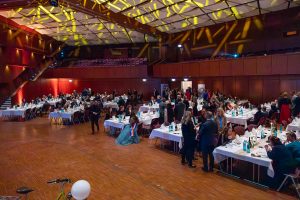 UNO_EOS R-1T2A1267-Verbessert-RR-2